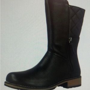 Girls Clarks Casual Mid Calf Zip Up Leather Boots